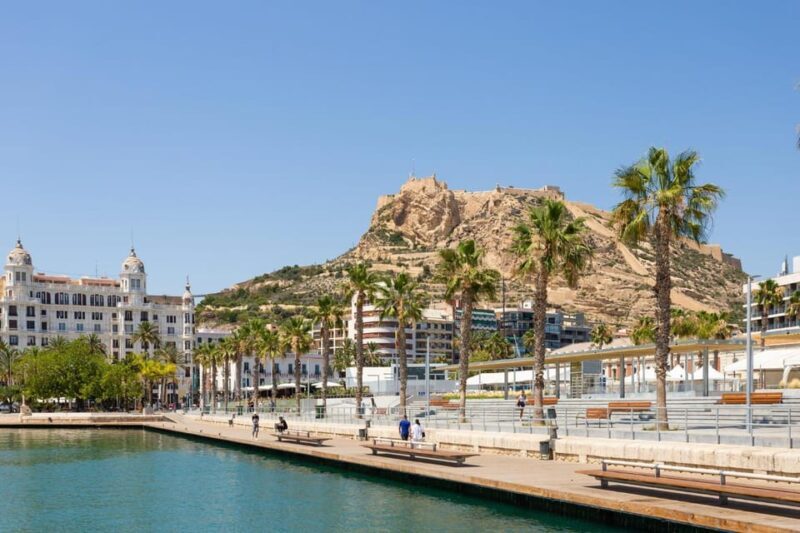 Alicante: Express Walk with a Local in 60 minutes - A Deep Dive into the Alicante Express Walk