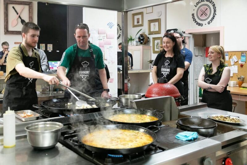 Alicante: Paella and Sangría Workshop with Market Visit - FAQ