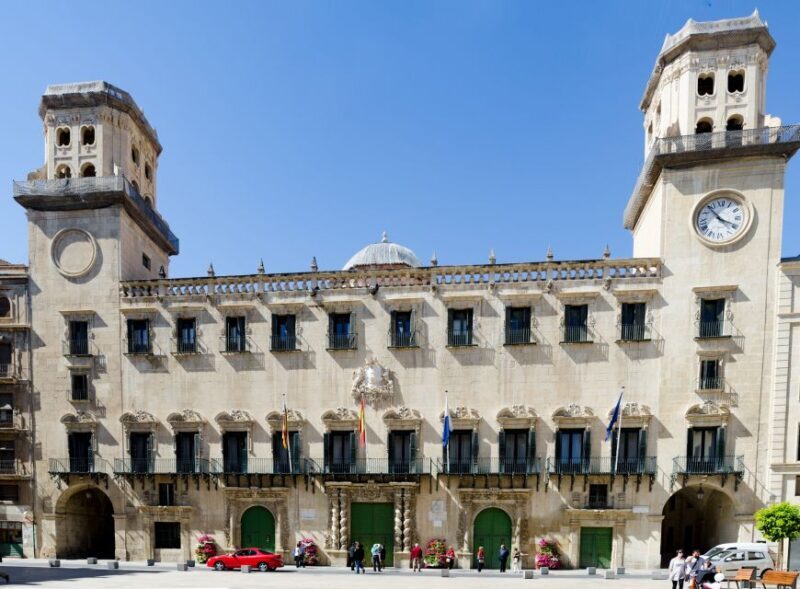 Alicante: Private Walking Tour with a Local - Exploring Alicante with a Local: What to Expect