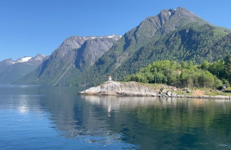 All About the Fjords, in one tour by boat & bus from Ålesund - FAQ