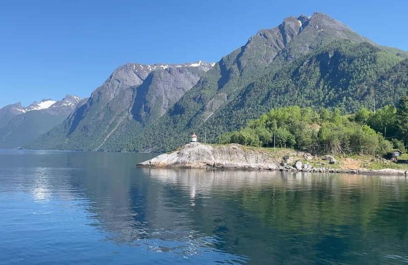 All About the Fjords, in one tour by bus & boat from Ålesund - Who Will Love This Tour?