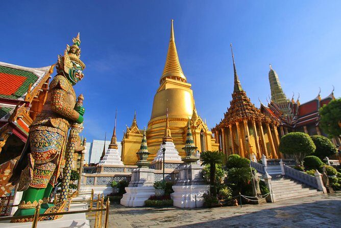 All Bangkok Landmarks Tour- GrandPalace WatTraimit WatPho WatArun - FAQ