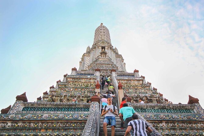 All Bangkok Landmarks Tour- GrandPalace WatTraimit WatPho WatArun - The Sum Up