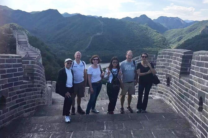 All-Inclusive Beijing Classic Tour: Badaling Great Wall and Customizable Sites - Key Points