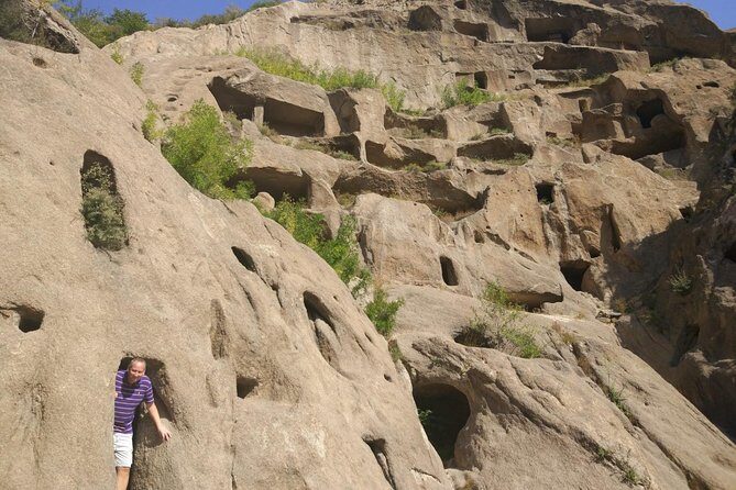 All-inclusive Day Tour to Ming Emperor's Tomb Sacred Path and Guyaju Dwelling - Final Thoughts