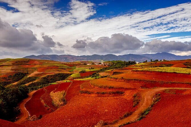 All inclusive Dongchuan red earth tour start from Kunming - Key Points
