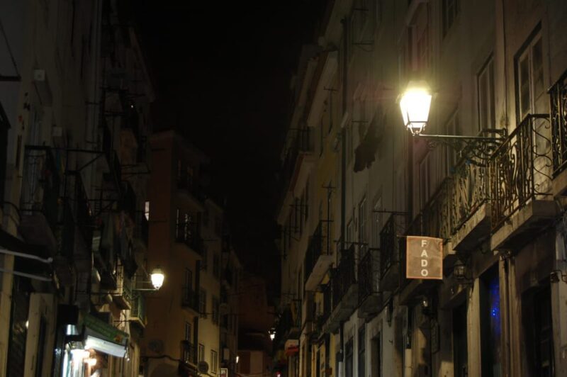 All-inclusive Fado Tour: Show & Dinner. Lisbon at Night - Practical Details and How It All Comes Together