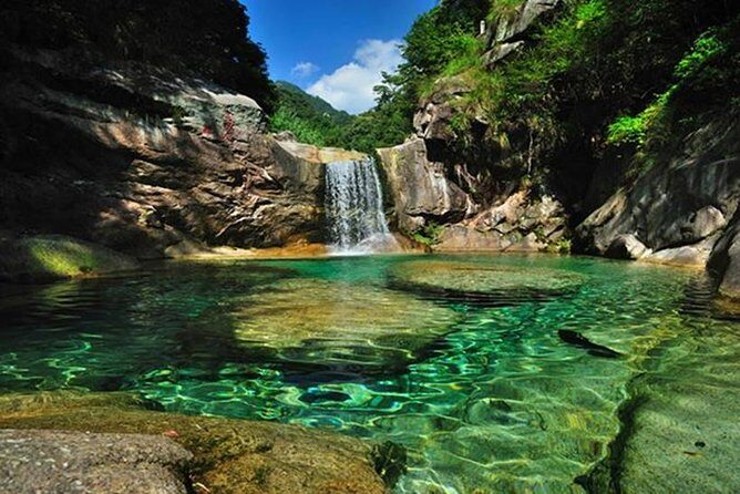 All inclusive Half day private tour of Emerald valley & Huiyun show-No shopping - Introduction