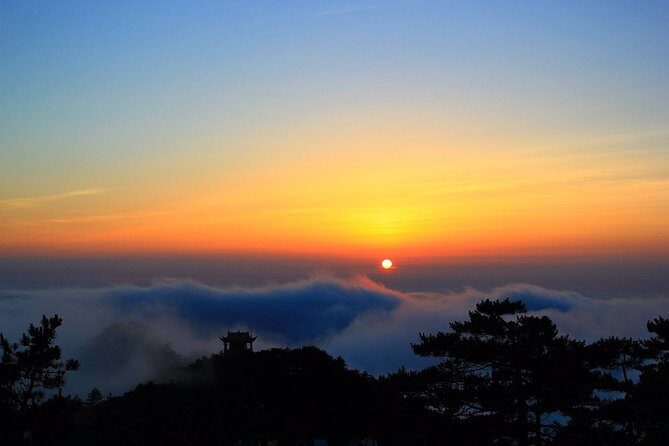 All Inclusive Huangshan Mountain and Hongcun Village Private Efficient Day Tour - Why Choose This Tour?