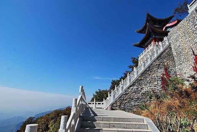 All Inclusive Private Day Tour to Yuntai Mountain from Zhengzhou - The Scenic Trail and Attractions