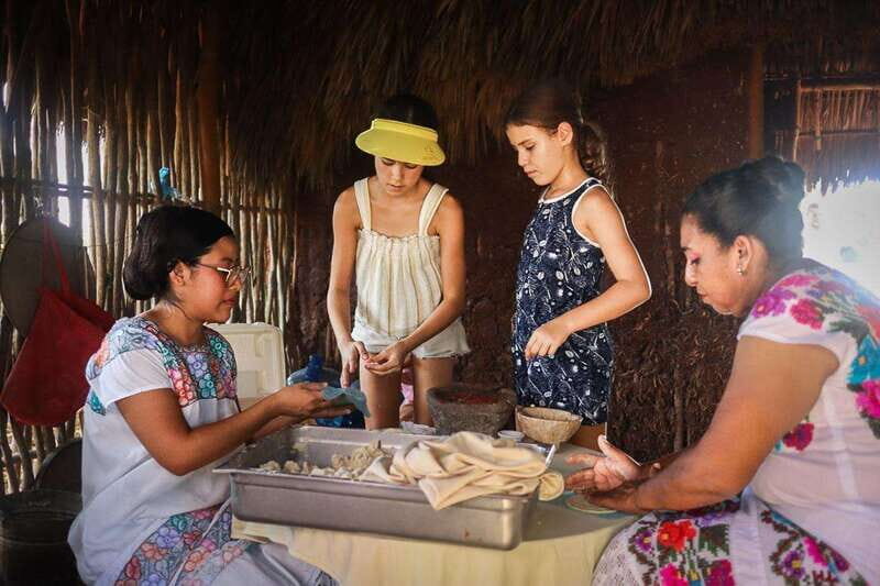 All Inclusive Private Experience to Chichen itza with Cenote from Cancun - A Taste of Yucatán: Lunch and Tortilla Workshop