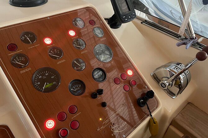 All inclusive private tour in the Archipelago of La Maddalena - An In-Depth Look at the La Maddalena Private Tour