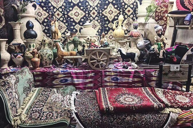 All Inclusive Private Urumqi Day Tour including Erdaoqiao Market - Exploring Urumqi in a Day: A Detailed Review