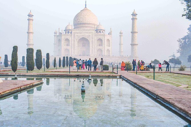 All Inclusive same day tour of Taj Mahal & Fatehpur Sikri from Delhi by Car - Authentic Insights from Reviews
