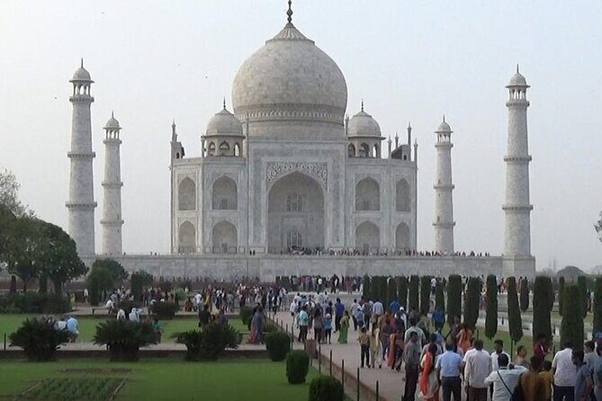 All Inclusive Taj Mahal & Agra Tour by Superfast Train From Delhi - FAQ