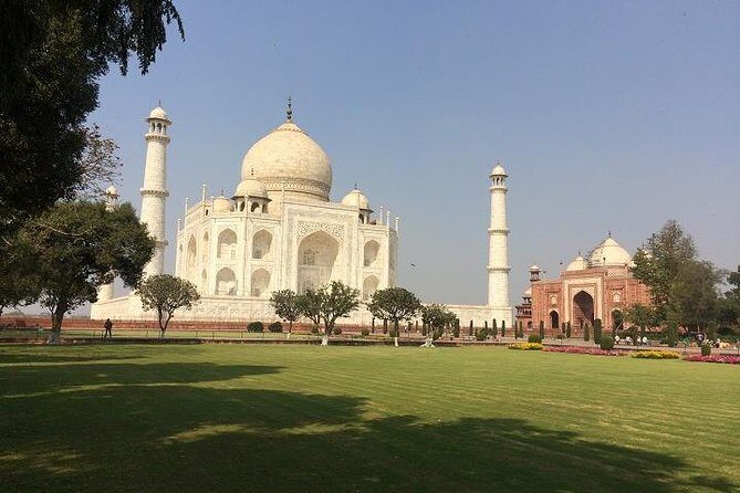 All Inclusive - Taj Mahal Sunrise Tour with 3 World Heritage Site - The Sum Up