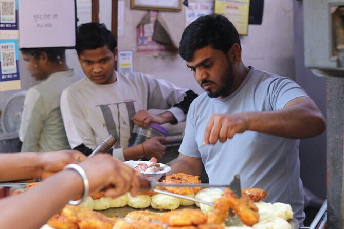 All inclusive Vegetarian Jaipur Food and Heritage Tour - Key Points