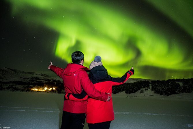 All-inclusive very small group Northern lights with photographs - FAQ