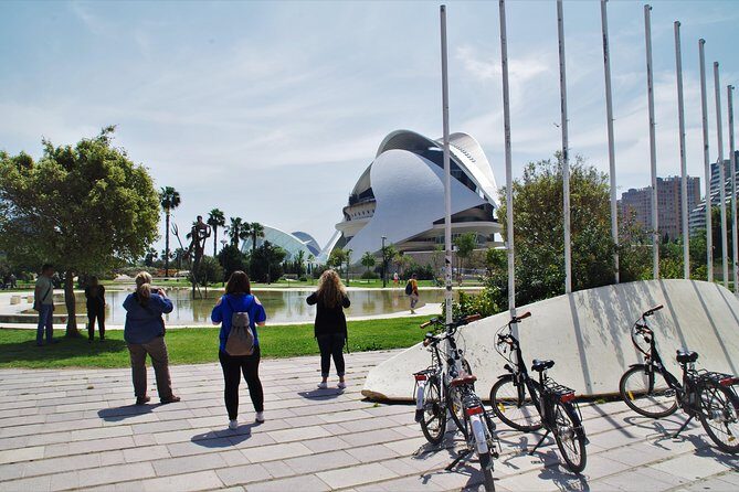 All of Valencia by Bike - An In-Depth Look at the Tour Itinerary