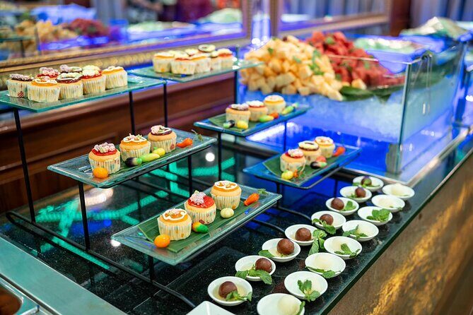 All Star Cabaret Cruise Pattaya with Indian Buffet Lunch - Who Would Love This Experience?