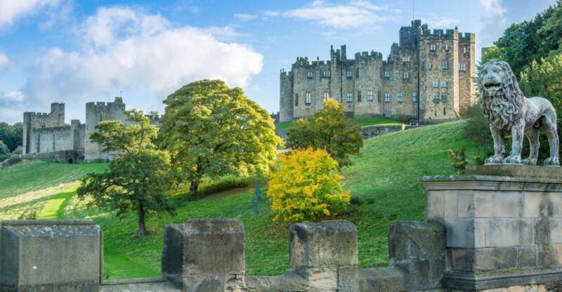 Alnwick Castle, Northumberland & Scottish Borders 1-Day Tour - Authentic Insights from Reviewers