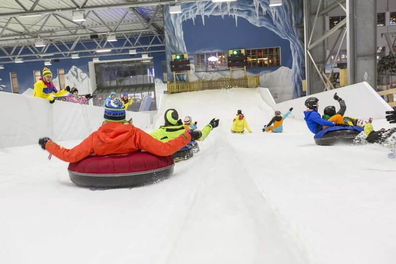 Alpenpark Neuss  slope ticket - The Atmosphere and Amenities