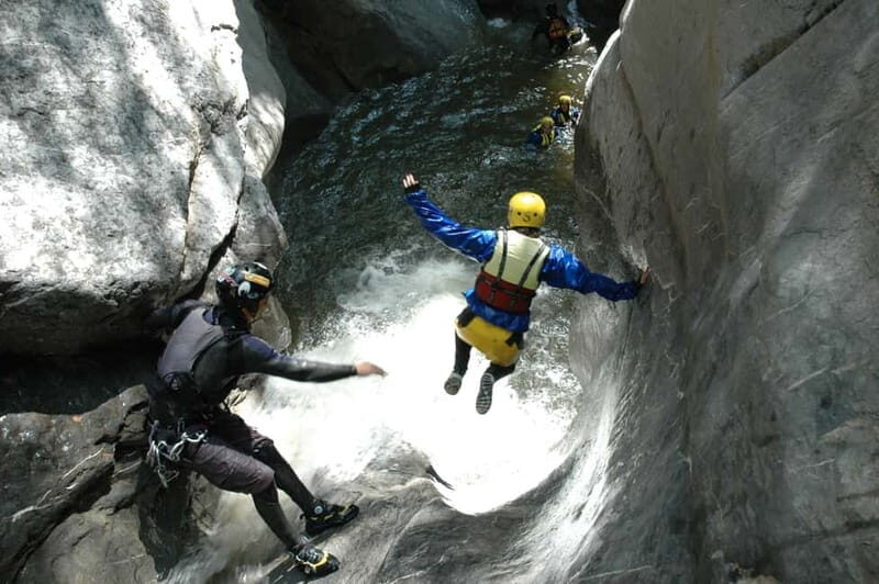 Alpnach: Chli Schliere River Canyoning FUN Tour - Key Points