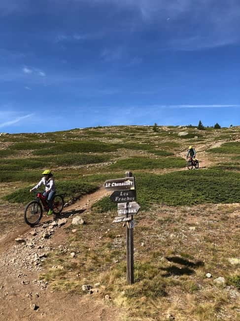 Alps: Sporty MTB tour among single track, alpine peaks and border history - The Experience in Detail