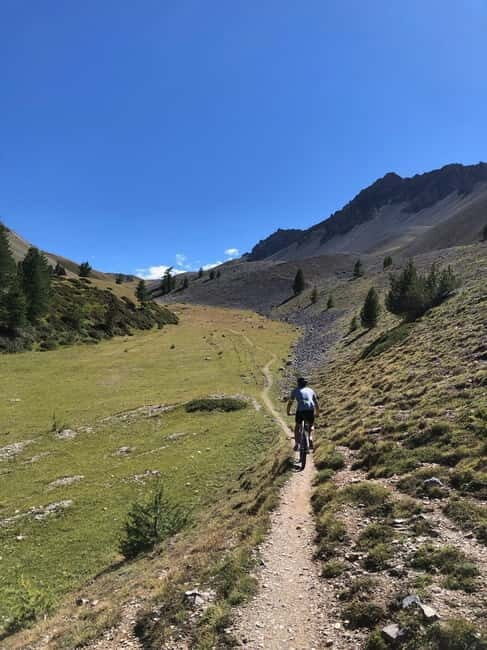 Alps: Sporty MTB tour among single track, alpine peaks and border history - Who Should Do This Tour?