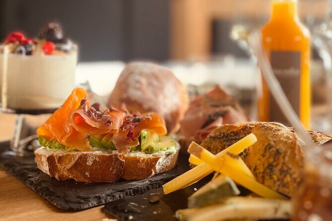 Alsatian brunch with immersive cellar tour - Key Points