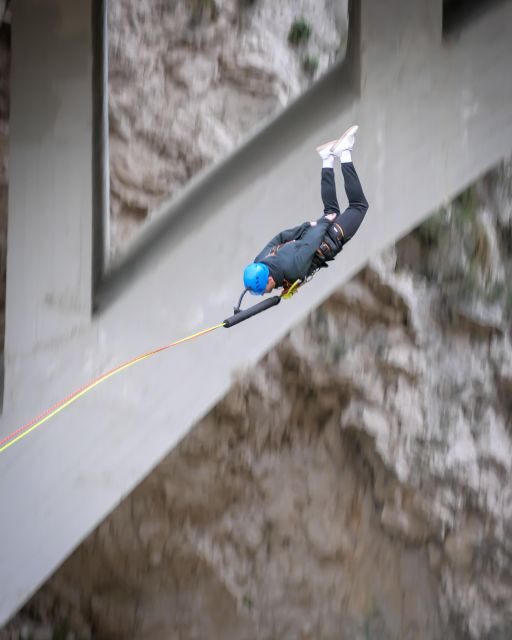 Altea: Bungee jumping in "El Mascarat" canyon - An In-Depth Look at the Experience