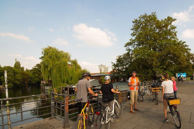Alternative Berlin Bike Tour - Off the Beaten Tracks in Small Groups - What Sets This Tour Apart