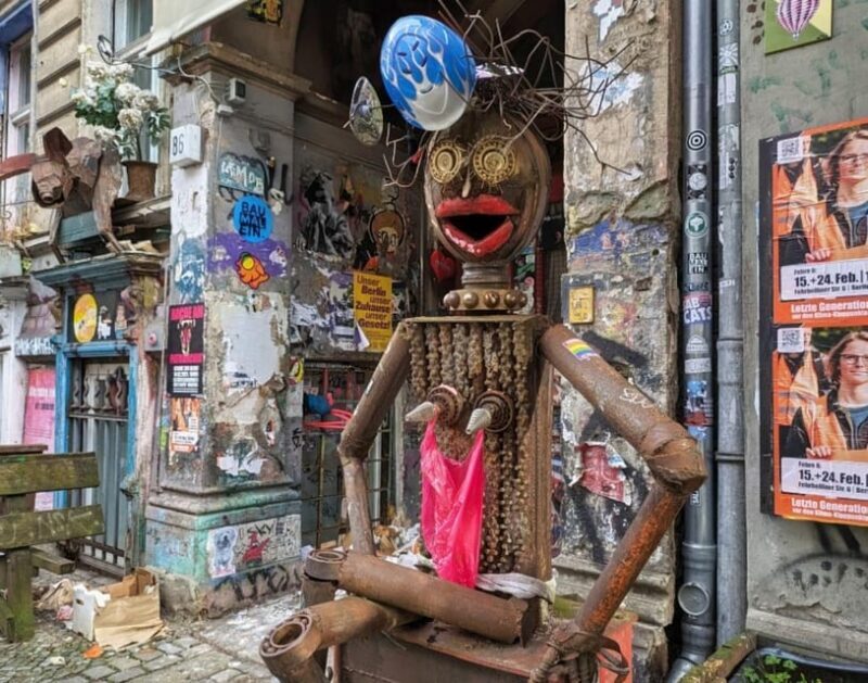 Alternative Berlin / Street art tour - Private group - Key Points