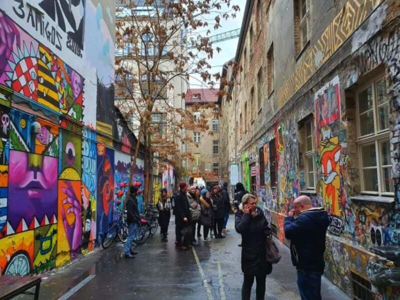 Alternative Berlin / Street art tour - Private group - FAQ