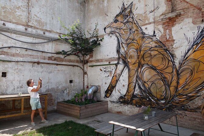 Alternative Prague Walking Tour - Key Points