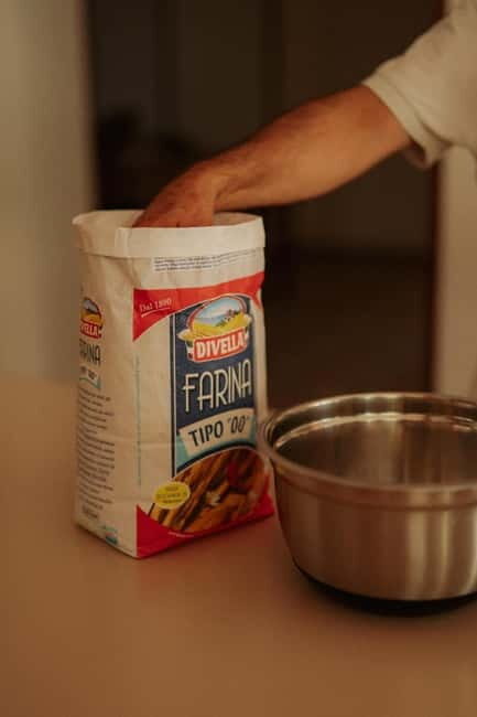 Amalfi: Make Fresh Pasta, Mozzarella, & Tiramisù with Wine - Key Points