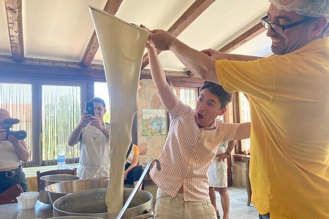 Amalfi: pasta fresca, mozzarella e tiramisù - Key Points