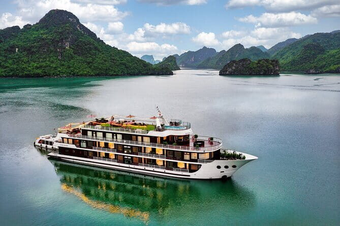 Amanda Luxury Cruise - Best Overnight Cruise Halong & Lan Ha Bay - Who Should Consider This Cruise?