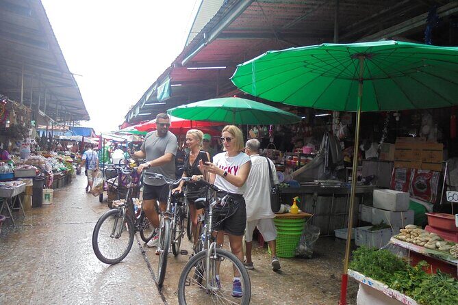 Amazing Bangkok Weekend Bike Tour with Local Floating Market - Practical Considerations and Tips