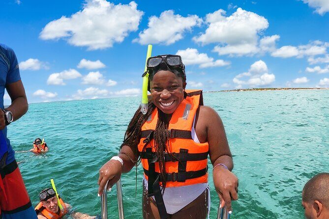 Amazing Snorkeling Experience + Real Mexican Tacos - The Journey to the Reef National Park