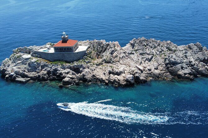 Amazing Sunset by private boat - FAQ