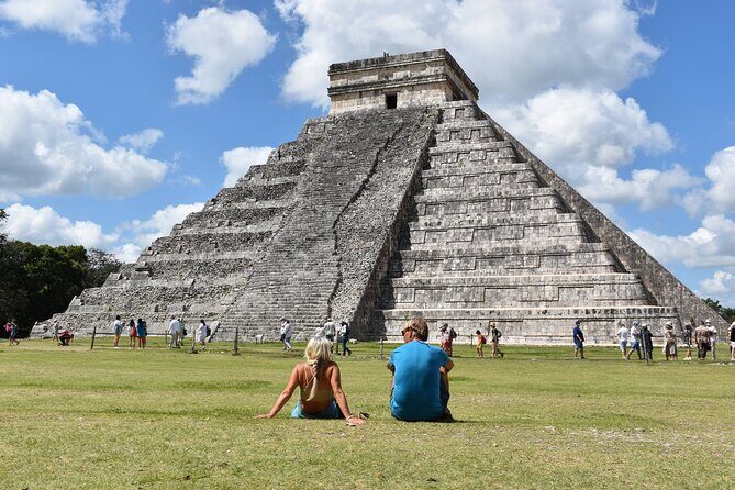 Amazing tour to Chichen Itza and 2 Cenotes (Ik Kil and Suytun) - Key Points