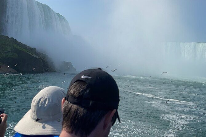 American 5pm Tour with Maid of the Mist Ticket and Guide - An Overview of the Experience