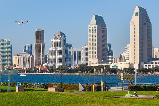 Amorous Strolls: Love is in San Diego - Visiting the Museum of Us