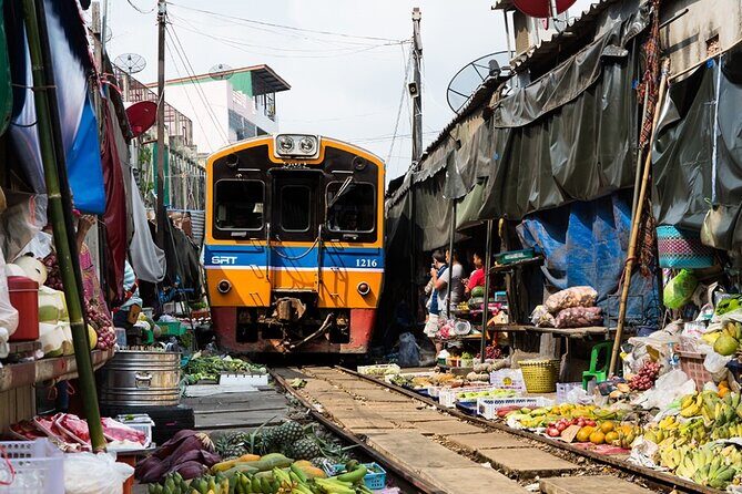 Amphawa Floating Market and Maeklong Railway Private Afternoon Tour from Hua Hin - FAQs