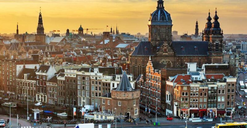 Amsterdam: 3-Hour Private Highlights City Tour by Minivan - Authenticity & Local Knowledge