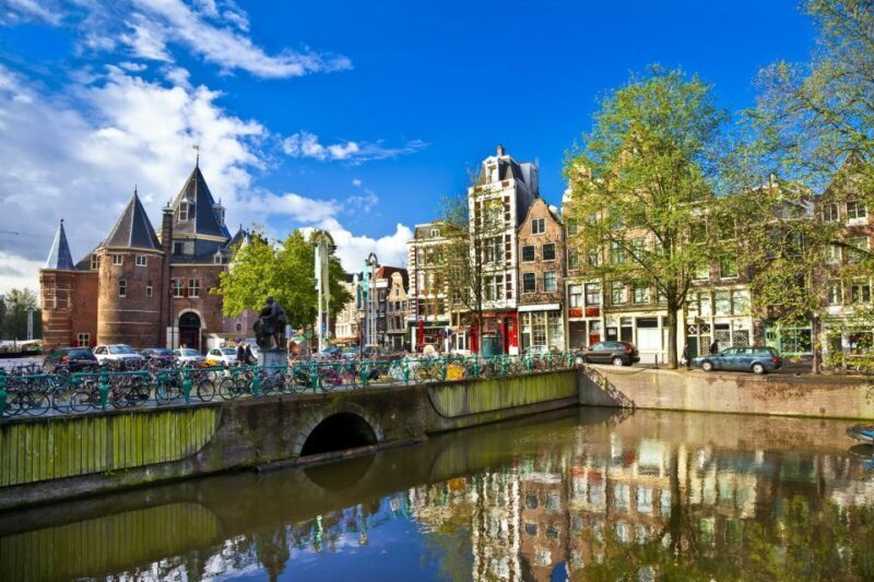 Amsterdam: 3-Hour Private Highlights City Tour by Minivan - Who Would Love This Tour?