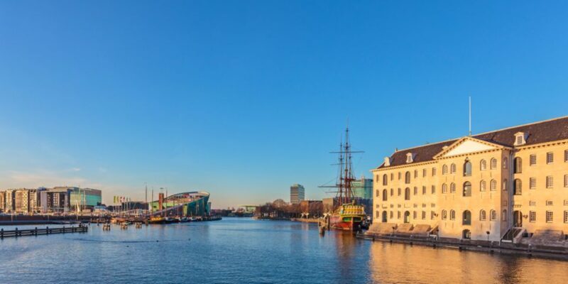 Amsterdam: 3-Hour Private Highlights City Tour by Minivan - Who Might Want to Consider Other Options?