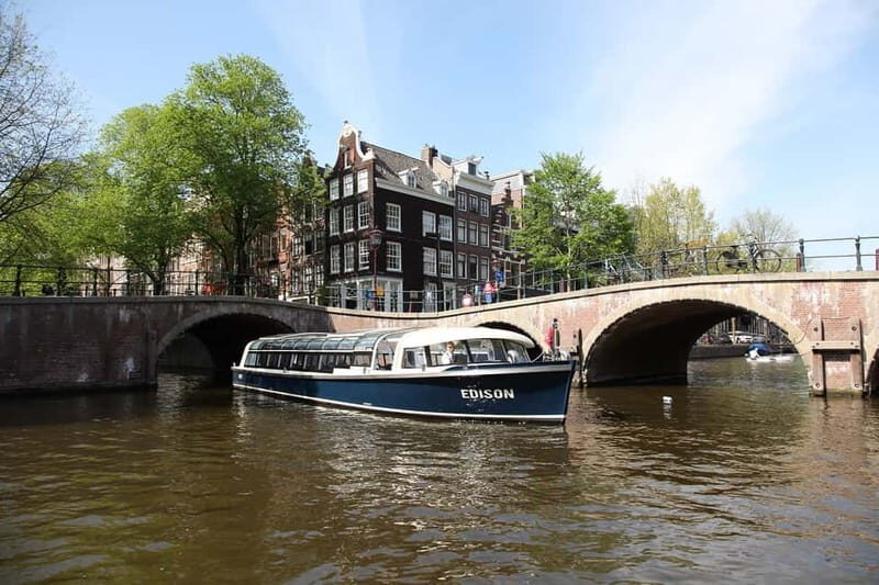 Amsterdam: 75 Minute City Canal Cruise with Audio Guide - Key Points