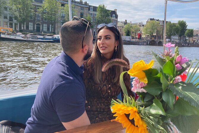 Amsterdam 90-min Private Canal Cruise with Live Guide and Drinks - The Experience in Detail